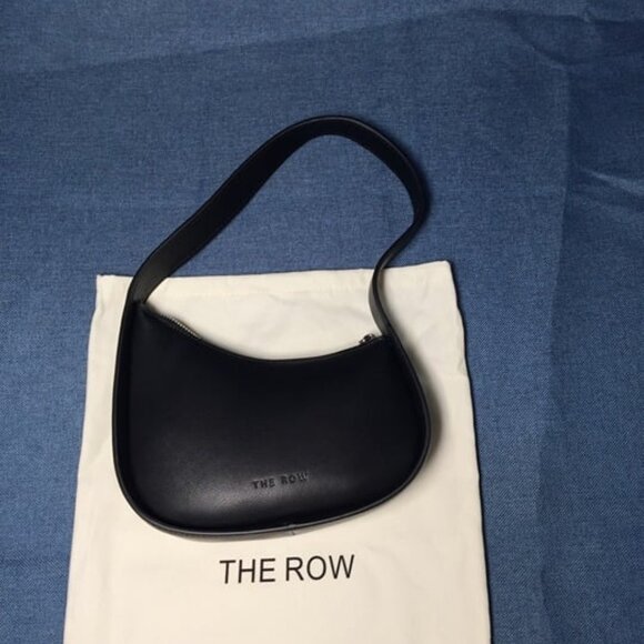 The Row Handbags - 🧁"The Row Black Smooth Leather Half Moon Shoulder Bag "